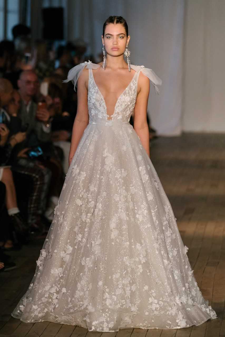 Свадебные платья с рукавами - 82 фото самых прекрасных фасонов