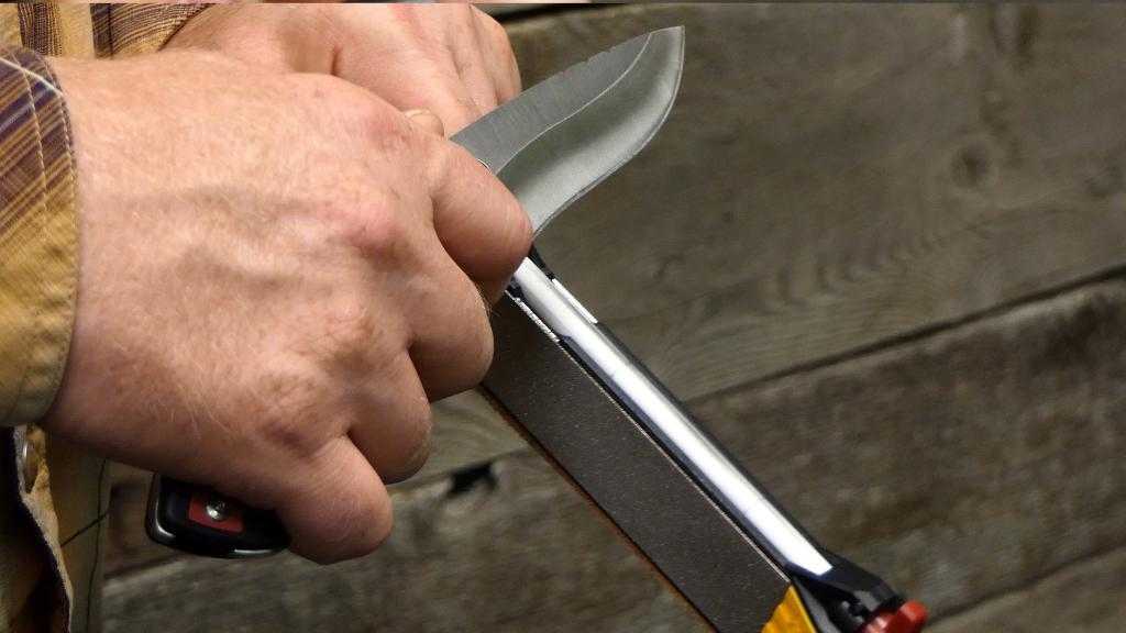 Нож для рыбалки и охоты: как выбрать лучшую сталь и рукоять, рейтинг ножей