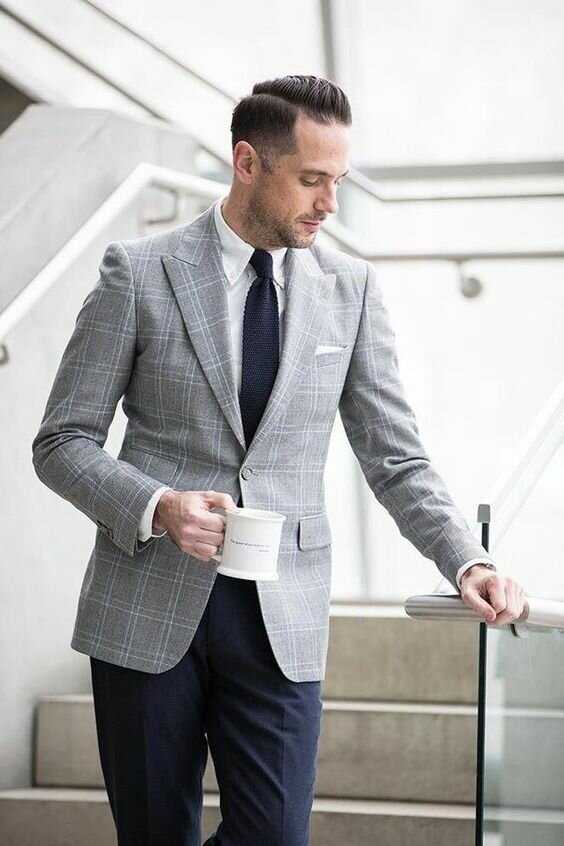 Знакомство с трендами / серый пиджак: с чем носить мужчинам? / спортивный и деловой стиль, 140 фото