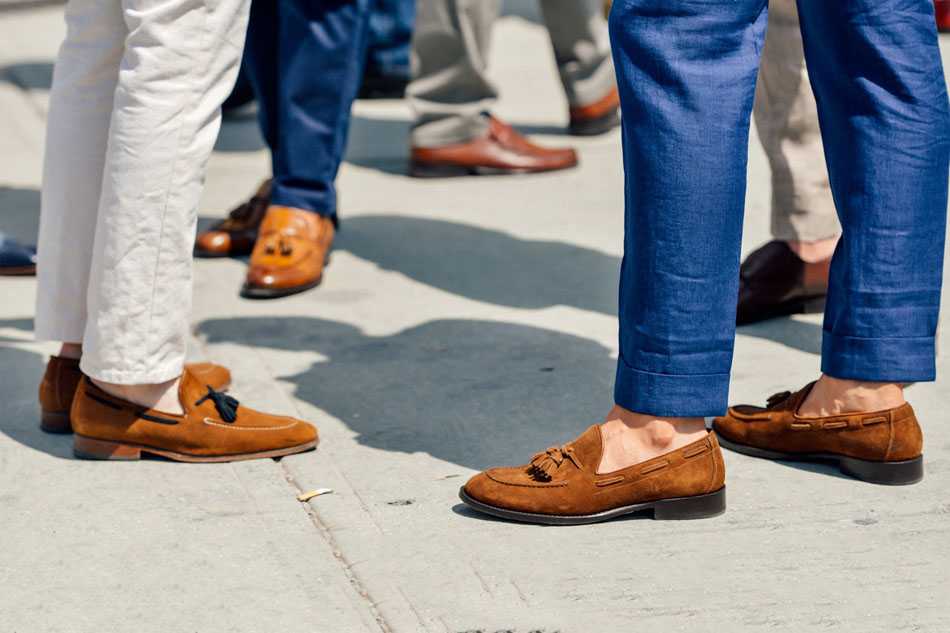 Кроссовки как носки, причины популярности обуви, их цвета и дизайн