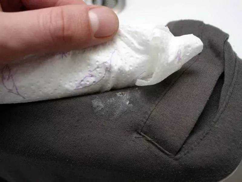 Чем отстирать штрих с одежды