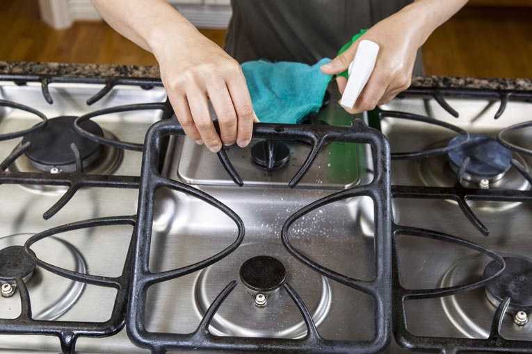 Лучшие народные методы очистки кухонной плиты
