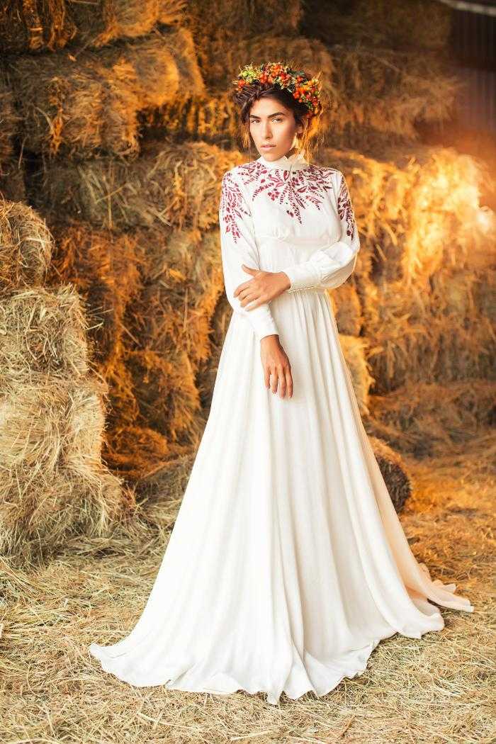 Свадебные платья в русском стиле: выбор фасона, отделки, аксессуаров