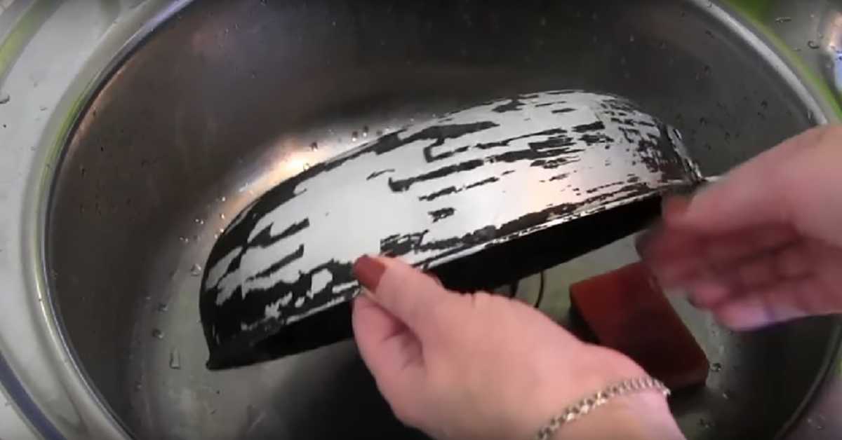 Как почистить алюминиевую кастрюлю от нагара, налета и черноты в домашних условиях
