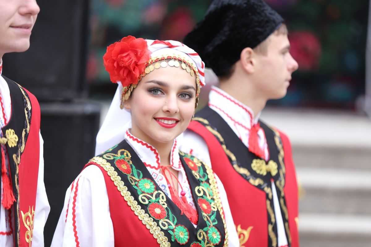 Молдаване - происхождение народа, где и как живут, фото
