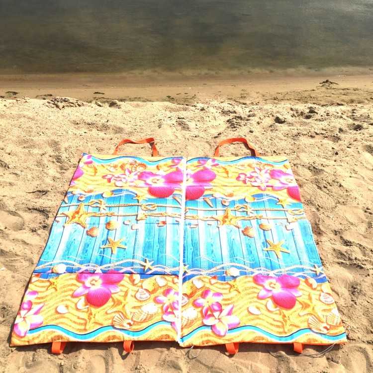Пляжные коврики: коврик-сумка для пляжа, модели «антипесок» и соломенная подстилка, круглые покрывала и коврики для гальки