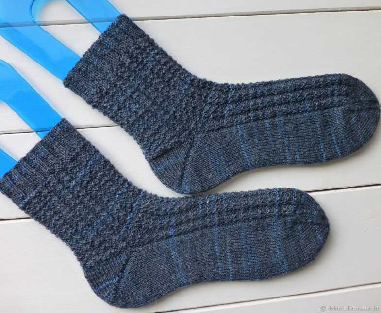 Какая пряжа для носков самая лучшая с учетом особенностей вязания и практичности