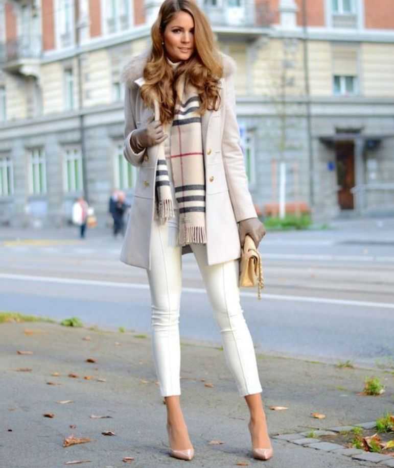 Белая куртка с чем носить осенью