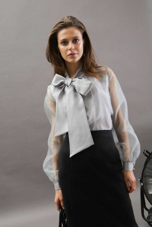 Стильные блузки для женщин элегантного возраста 50-60 лет. фото