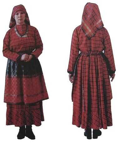 Национальный удмуртский костюм