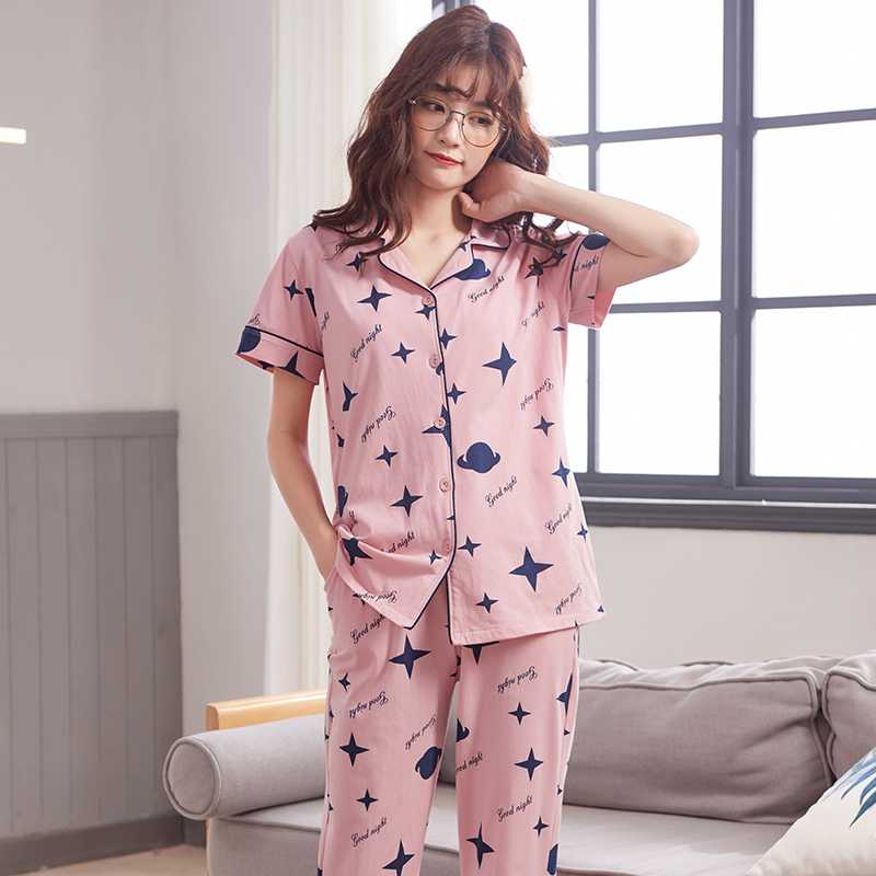 Как выбрать пижаму? особенности атласных и велюровых пижам | журнал