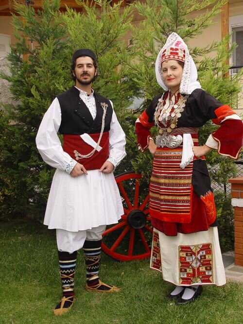 Национальный греческий костюм